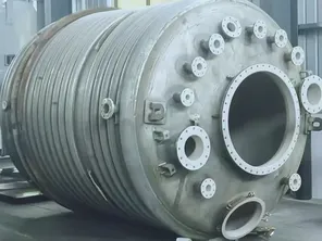 التبطين بـ PTFE على المفاعل مع الملف الداخلي